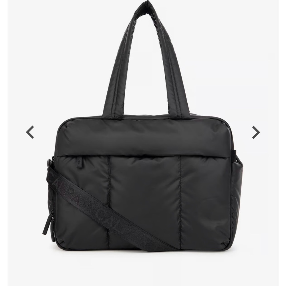 Calpak Luka Duffel in matte black NWT Large Size